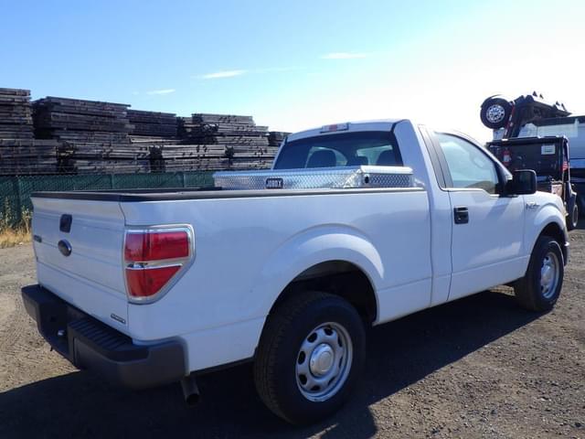 Image of Ford F-150 equipment image 2