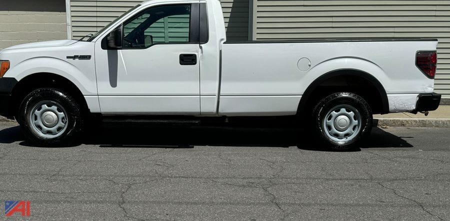 2013 Ford F-150 Equipment Image0