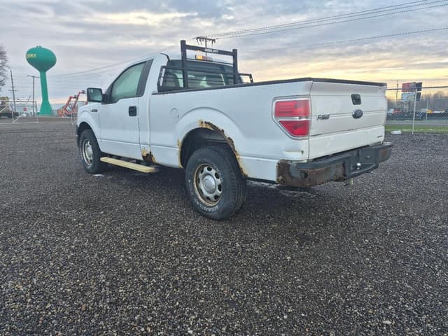 Image of Ford F-150 equipment image 2