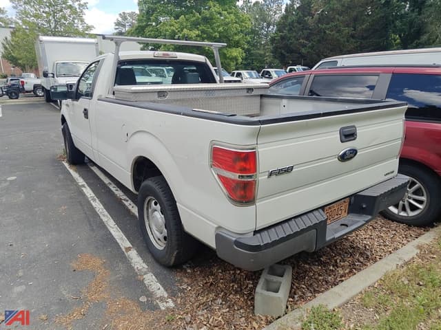 Image of Ford F-150 equipment image 2