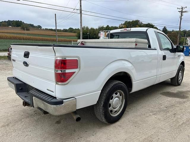 Image of Ford F-150 equipment image 4