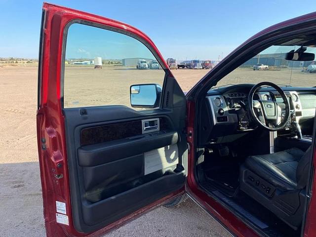 Thumbnail image Ford F-150 40