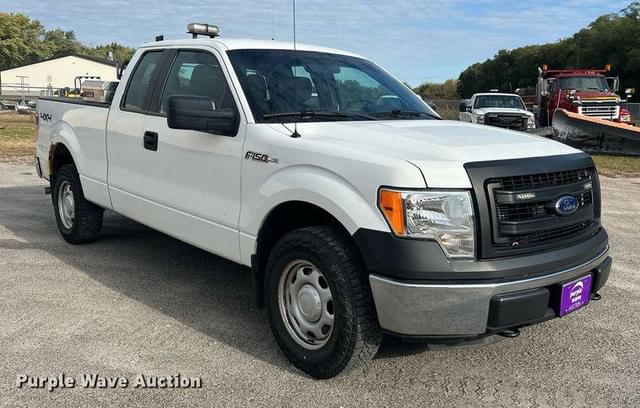 Image of Ford F-150 equipment image 2