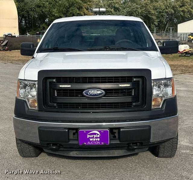 Image of Ford F-150 equipment image 1