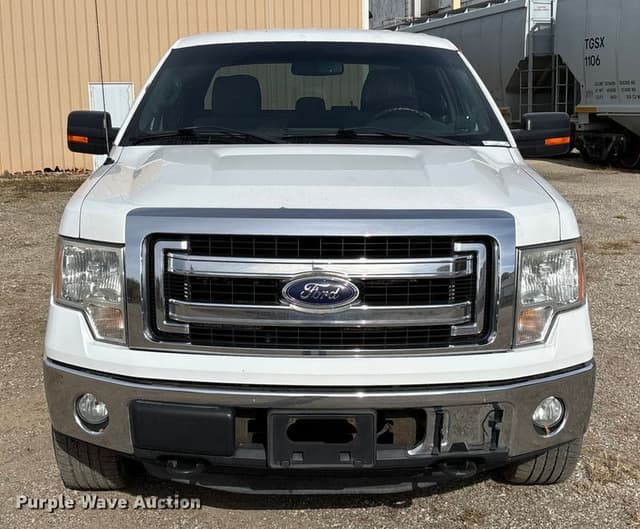 Image of Ford F-150 equipment image 1