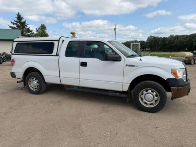 Image of Ford F-150 equipment image 2