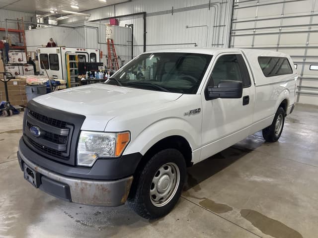 Image of Ford F-150 equipment image 2
