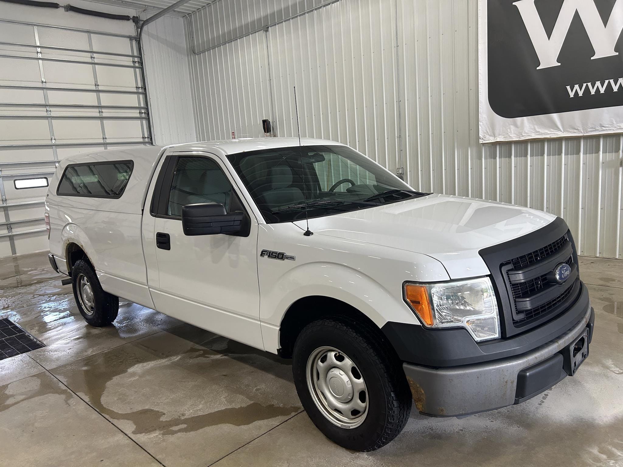 2013 Ford F-150 Equipment Image0