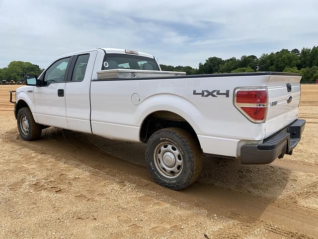 Image of Ford F-150 equipment image 1