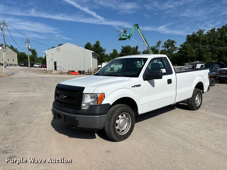 2013 Ford F-150 Equipment Image0