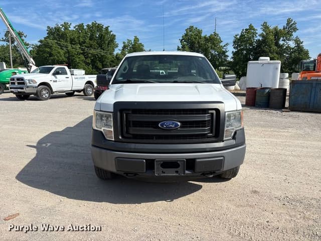 Image of Ford F-150 equipment image 1