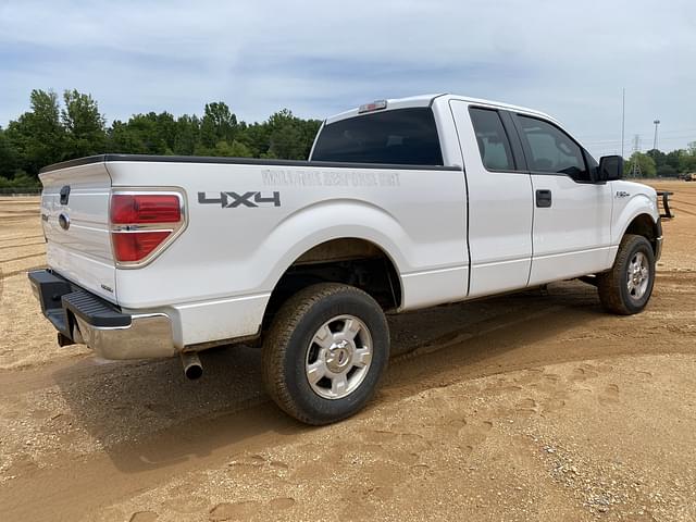 Image of Ford F-150 equipment image 2