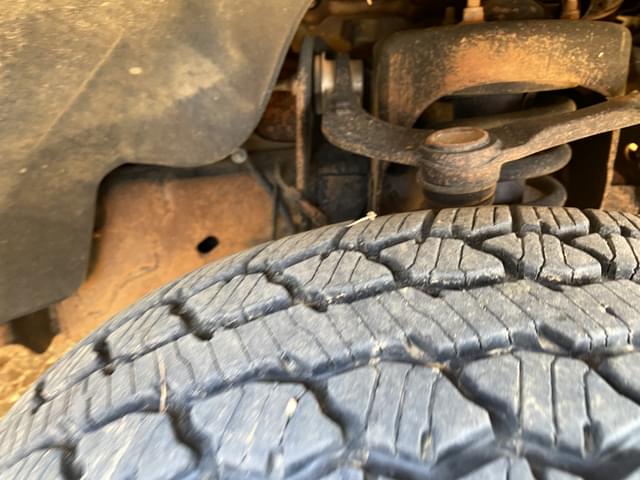 Image of Ford F-150 equipment image 4
