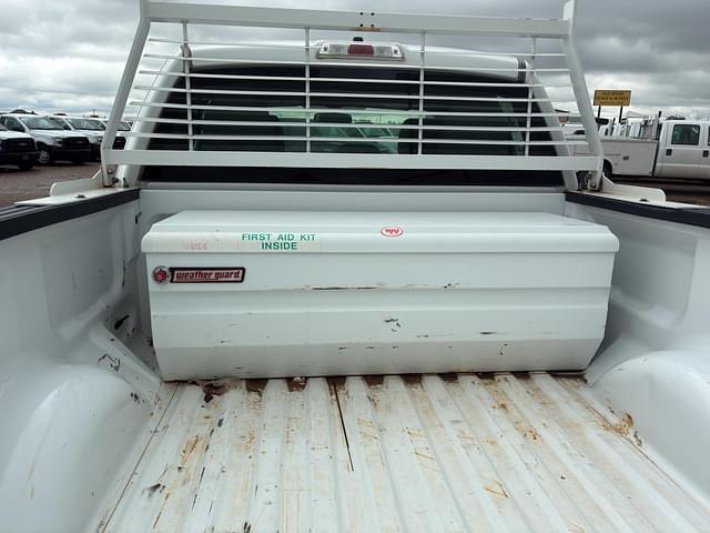 Image of Ford F-150 equipment image 4