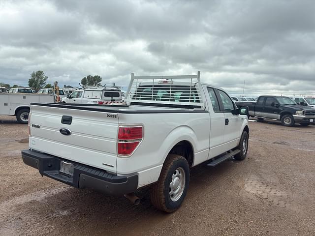 Image of Ford F-150 equipment image 2