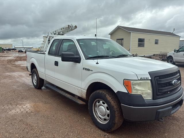 Image of Ford F-150 equipment image 1