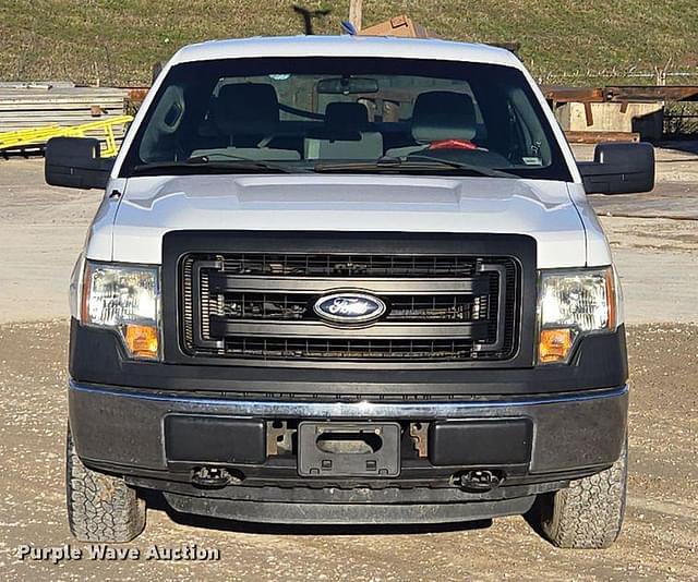 Image of Ford F-150 equipment image 1