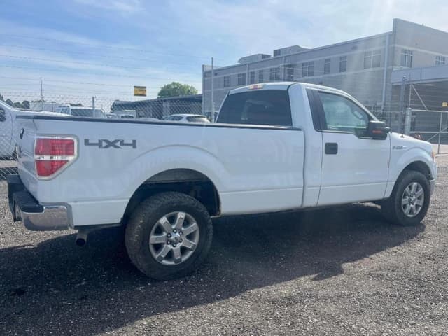 Image of Ford F-150 equipment image 4