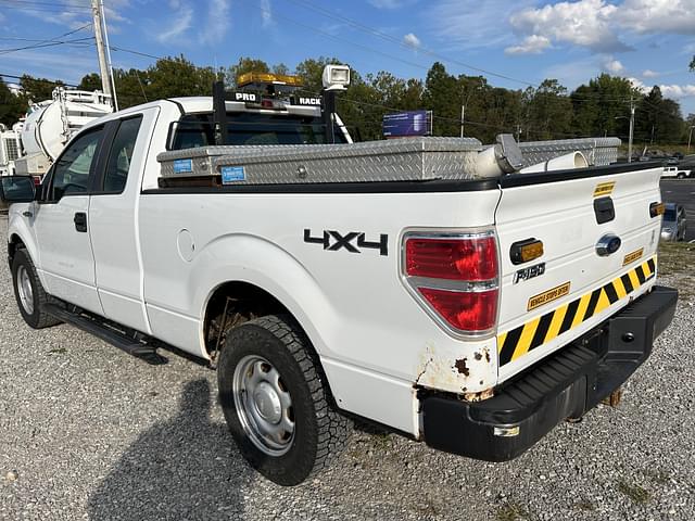 Image of Ford F-150 equipment image 2