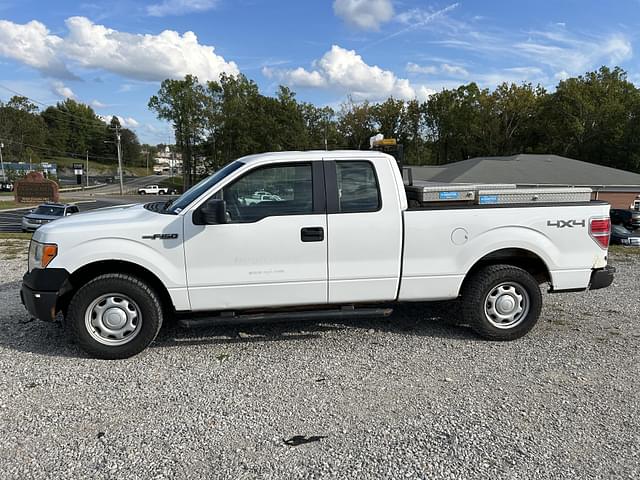 Image of Ford F-150 equipment image 1