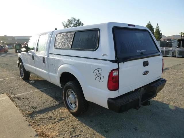 Image of Ford F-250 equipment image 3