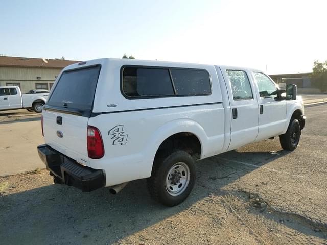 Image of Ford F-250 equipment image 2