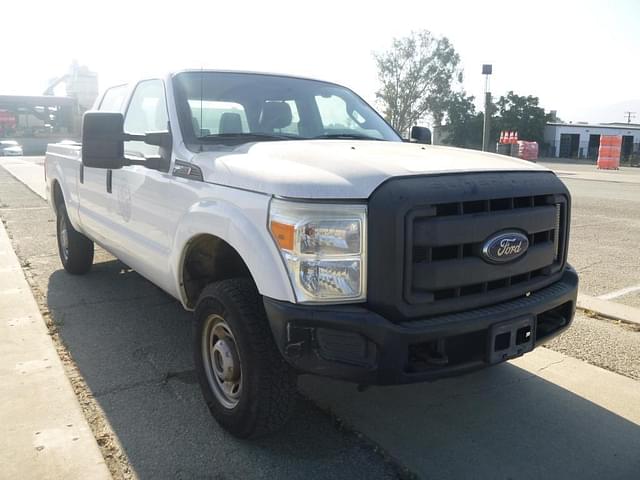 Image of Ford F-250 equipment image 1