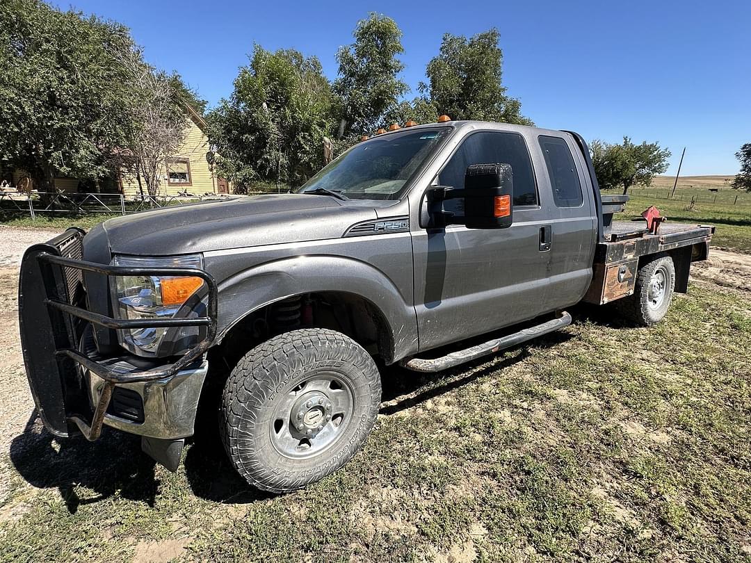 Image of Ford F-250 Primary image