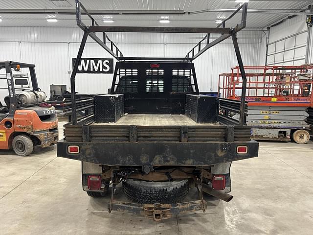 Image of Ford F-250 equipment image 4
