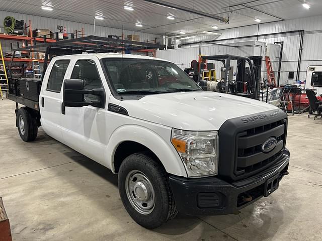 Image of Ford F-250 equipment image 2
