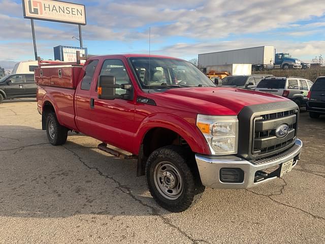 Image of Ford F-250 equipment image 2