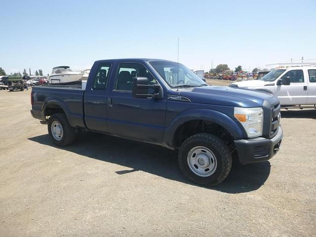 Image of Ford F-250 equipment image 1