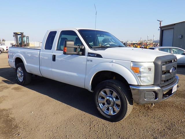 Image of Ford F-250 equipment image 1