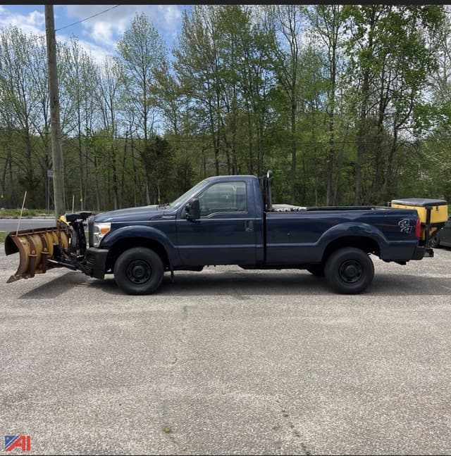 Image of Ford F-250 equipment image 1