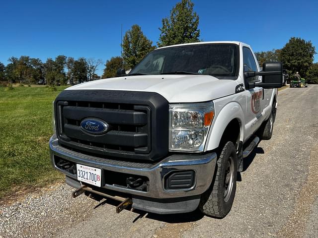 Image of Ford F-250 equipment image 4