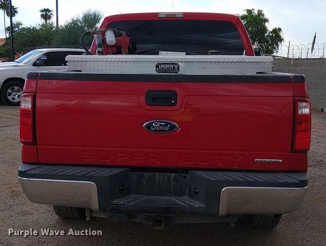 Image of Ford F-250 equipment image 4