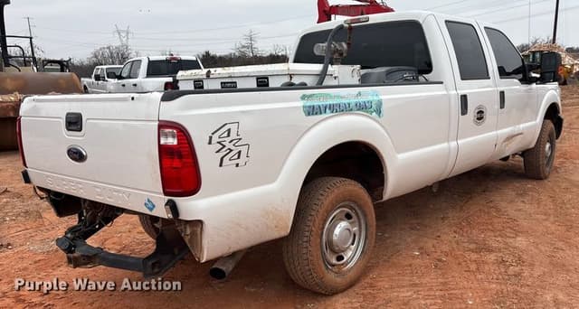 Image of Ford F-250 equipment image 4