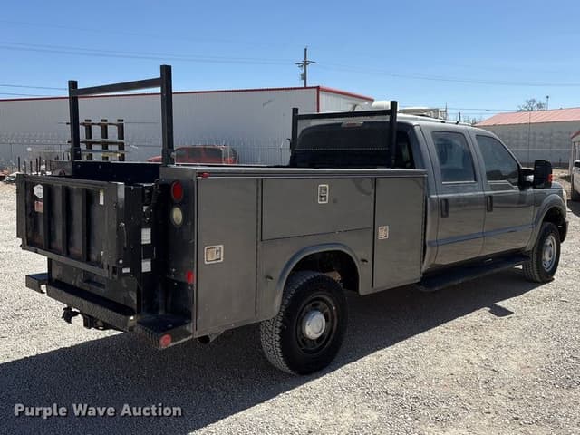 Image of Ford F-250 equipment image 4