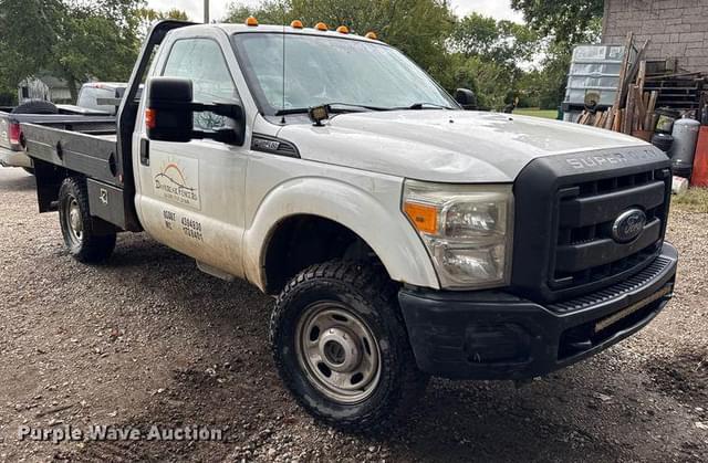 Image of Ford F-250 equipment image 2