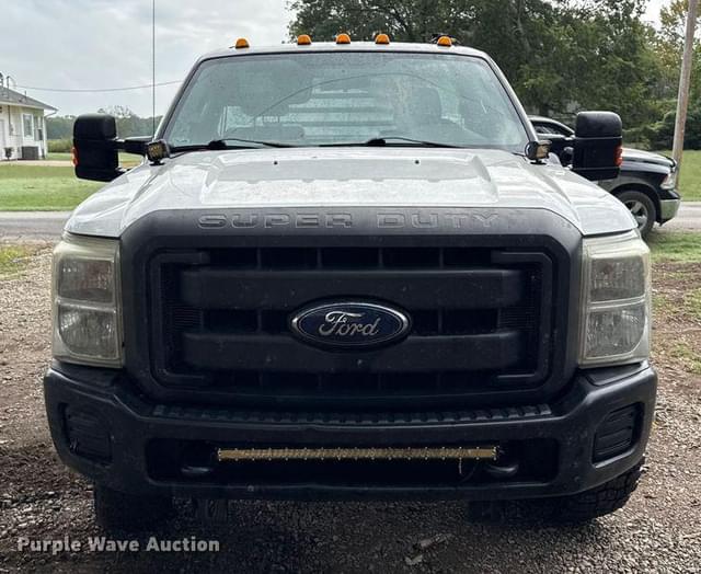 Image of Ford F-250 equipment image 1