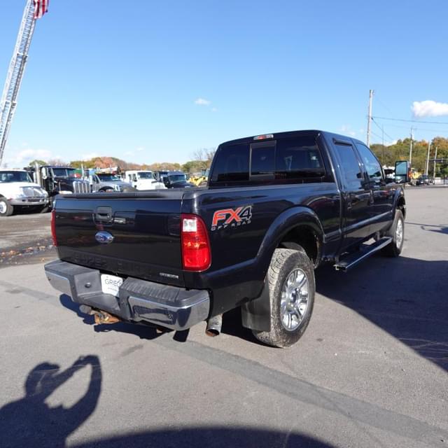 Image of Ford F-250 equipment image 2