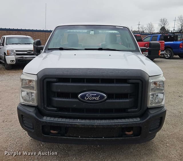 Image of Ford F-250 equipment image 1