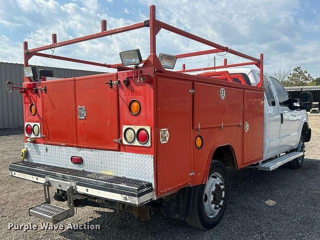 Image of Ford F-250 equipment image 4