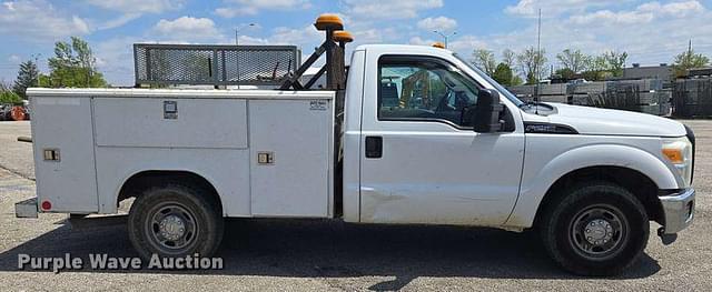 Image of Ford F-250 equipment image 3