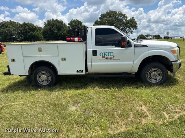 Image of Ford F-250 equipment image 3