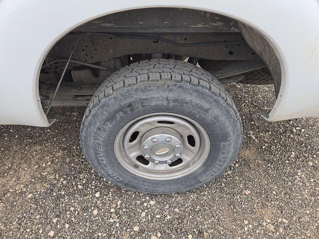 Image of Ford F-250 equipment image 4