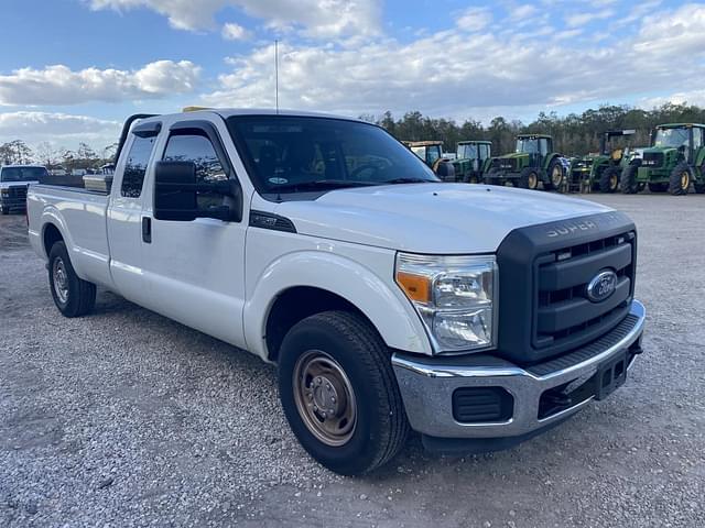 Image of Ford F-250 equipment image 3