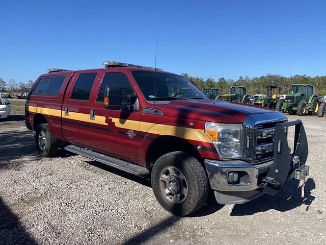 Image of Ford F-250 equipment image 3