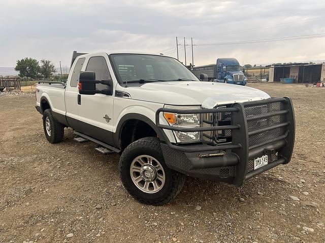 Image of Ford F-250 equipment image 2