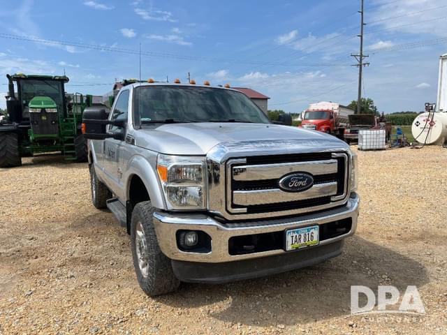 Image of Ford F-250 equipment image 2